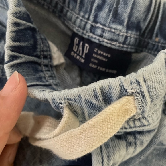 Gap toddler jeans - Picture 3 of 7